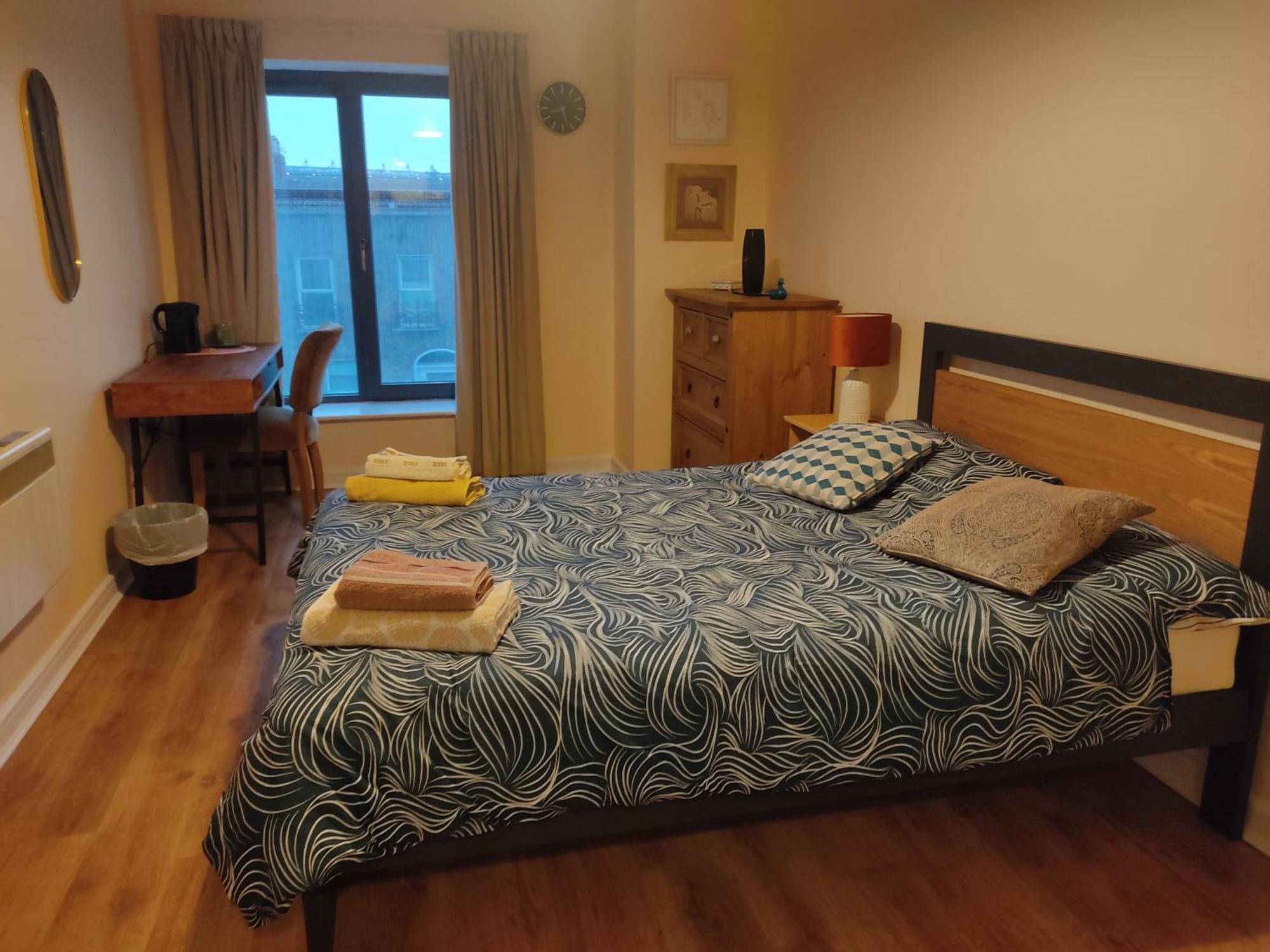 דבלין Swallows Nest - Spacious Bright Double Bedroom With Ensuite Bathroom מראה חיצוני תמונה