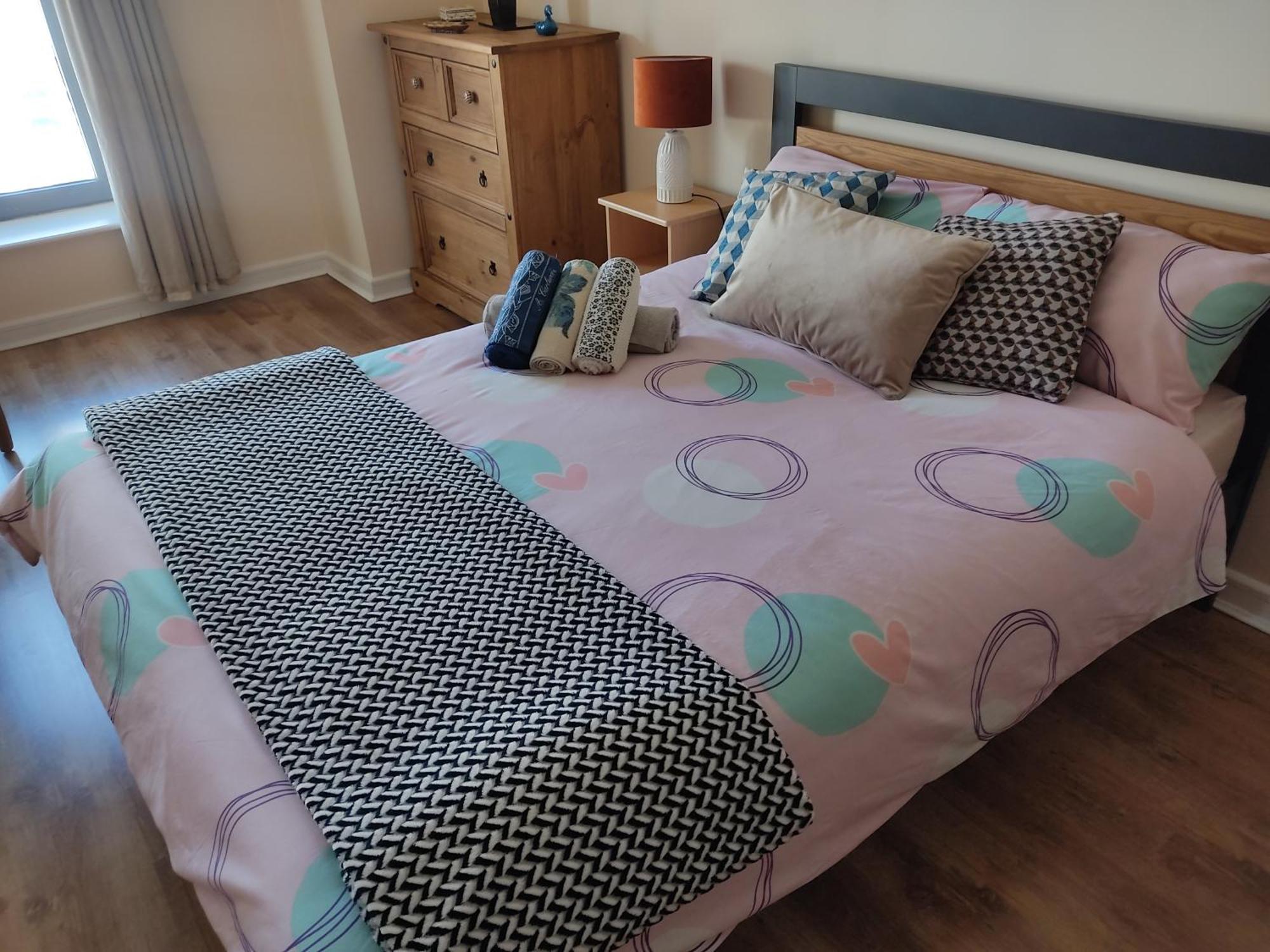 דבלין Swallows Nest - Spacious Bright Double Bedroom With Ensuite Bathroom מראה חיצוני תמונה